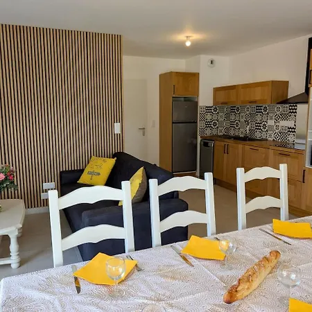 Apartmán Bel Appartement, Jardin Et Terrasse , A 800 Metres Du Port De Pornic