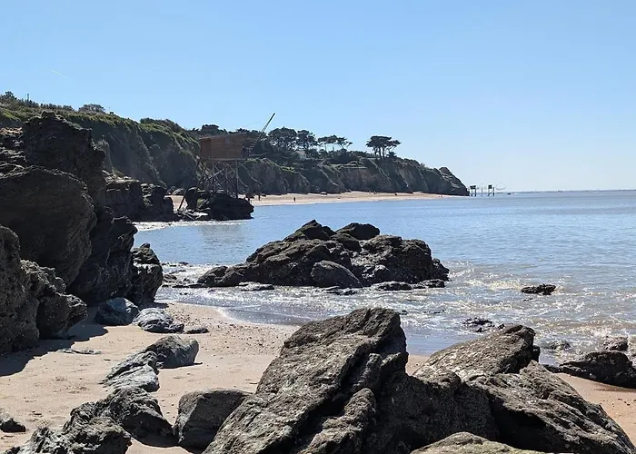 아파트 Bel Appartement, Jardin Et Terrasse , A 800 Metres Du Port De 포르닉