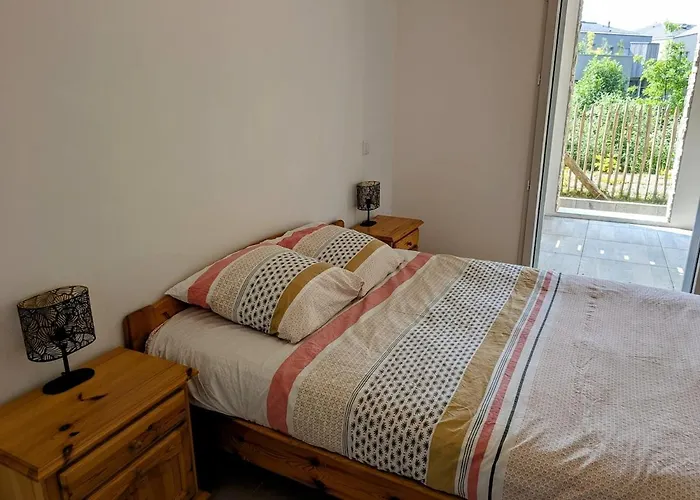 Bel Appartement, Jardin Et Terrasse , A 800 Metres Du Port De Lejlighed *